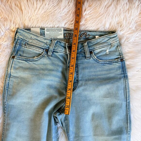 Wrangler Retro flare leg jeans - Picture 7 of 12